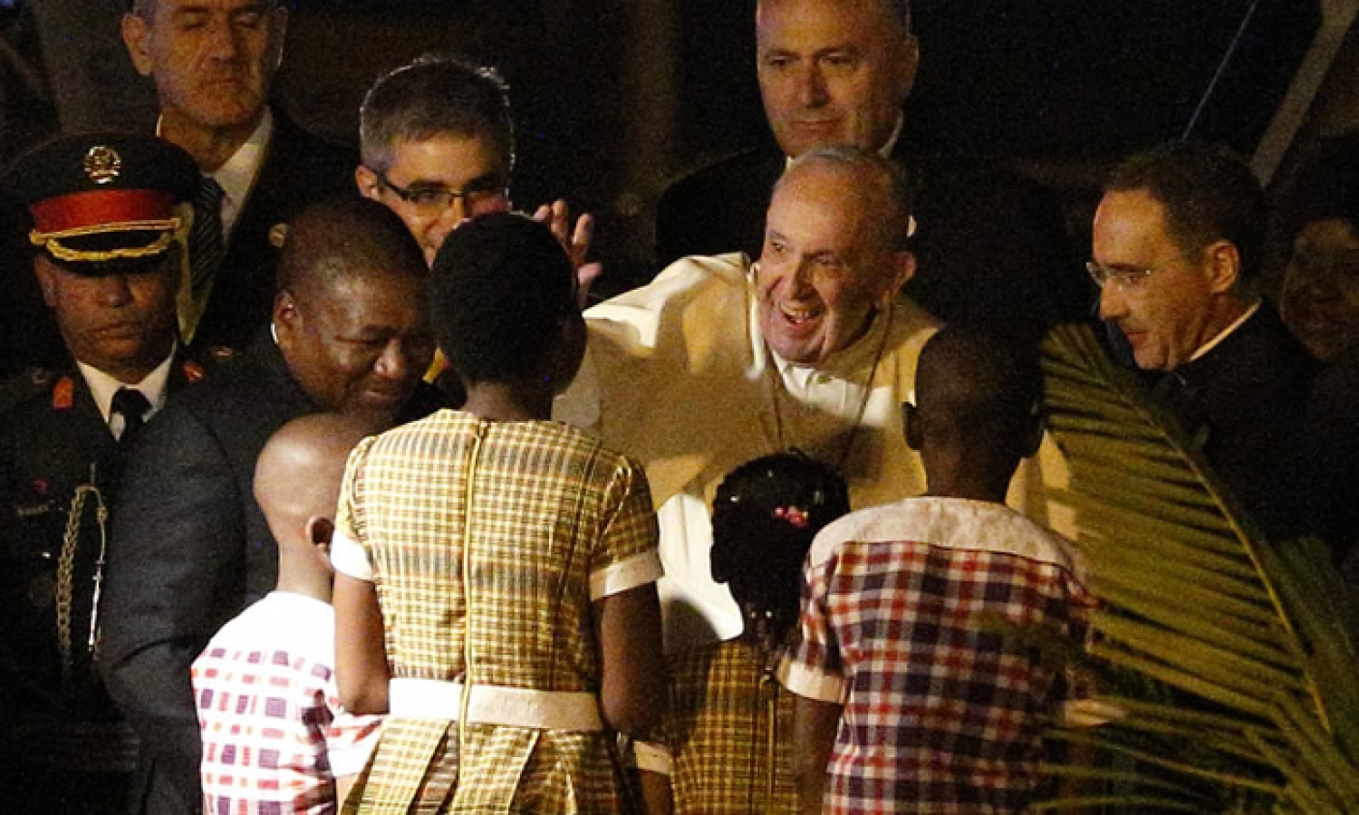 The pope visits the Zimpeto Hospital in Maputo,The place hosts the DREAM program for the care of AIDS patients.